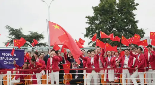2024巴黎奥运会开幕式：这颜值和排场，比2022世界杯还炸裂！中国队冲鸭！